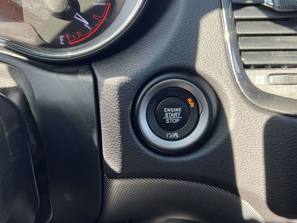 Used 2018 Dodge Durango GT w/ Technology Group image 32