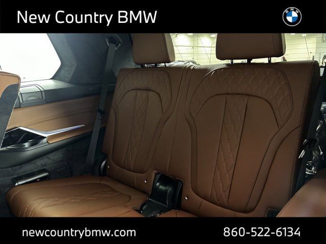 New 2026 BMW X7 M60i image 28