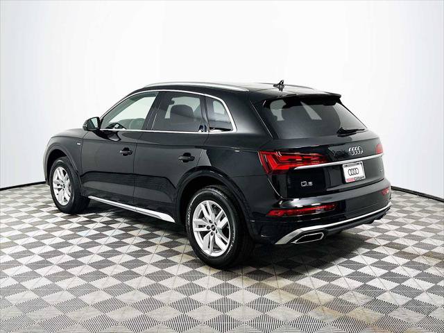 Certified 2023 Audi Q5 2.0T Premium w/ Convenience Package AWD/4WD image 5