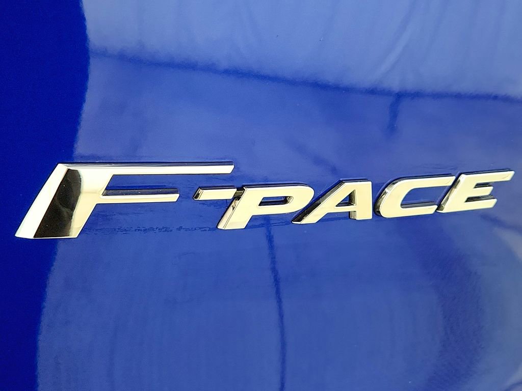 Used 2020 Jaguar F-PACE Premium image 41