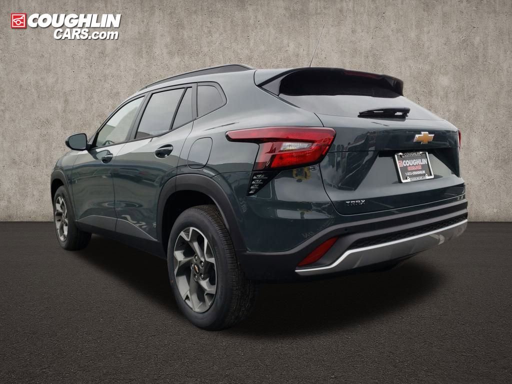 New 2026 Chevrolet Trax LT w/ Sunroof Package image 3