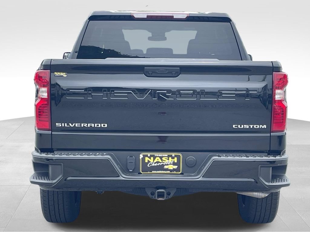 Used 2024 Chevrolet Silverado 1500 Custom AWD/4WD image 4