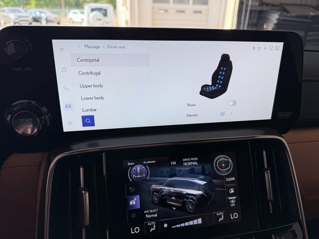 Used 2026 Lexus LX 600 4WD w/ Appearance Package image 16