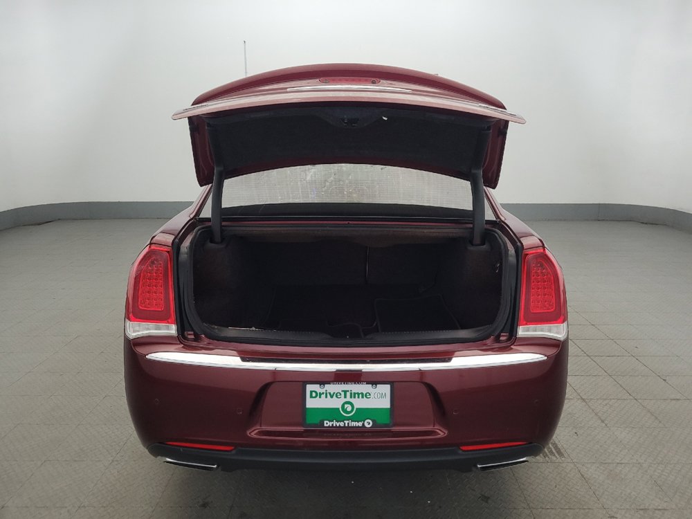 Used 2016 Chrysler 300 C w/ Safetytec Plus Group AWD/4WD image 29