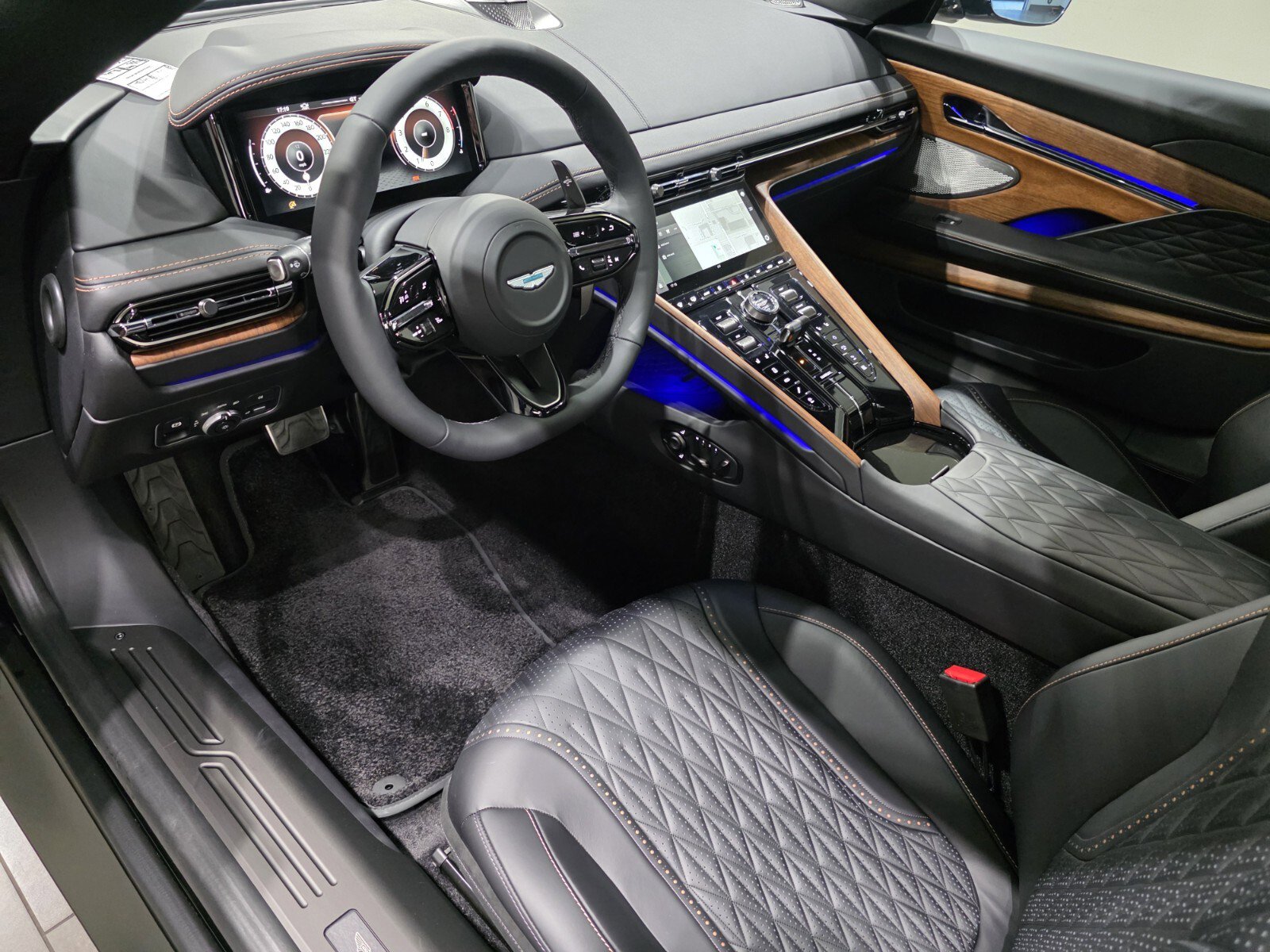 New 2026 Aston Martin DB12 Coupe image 3