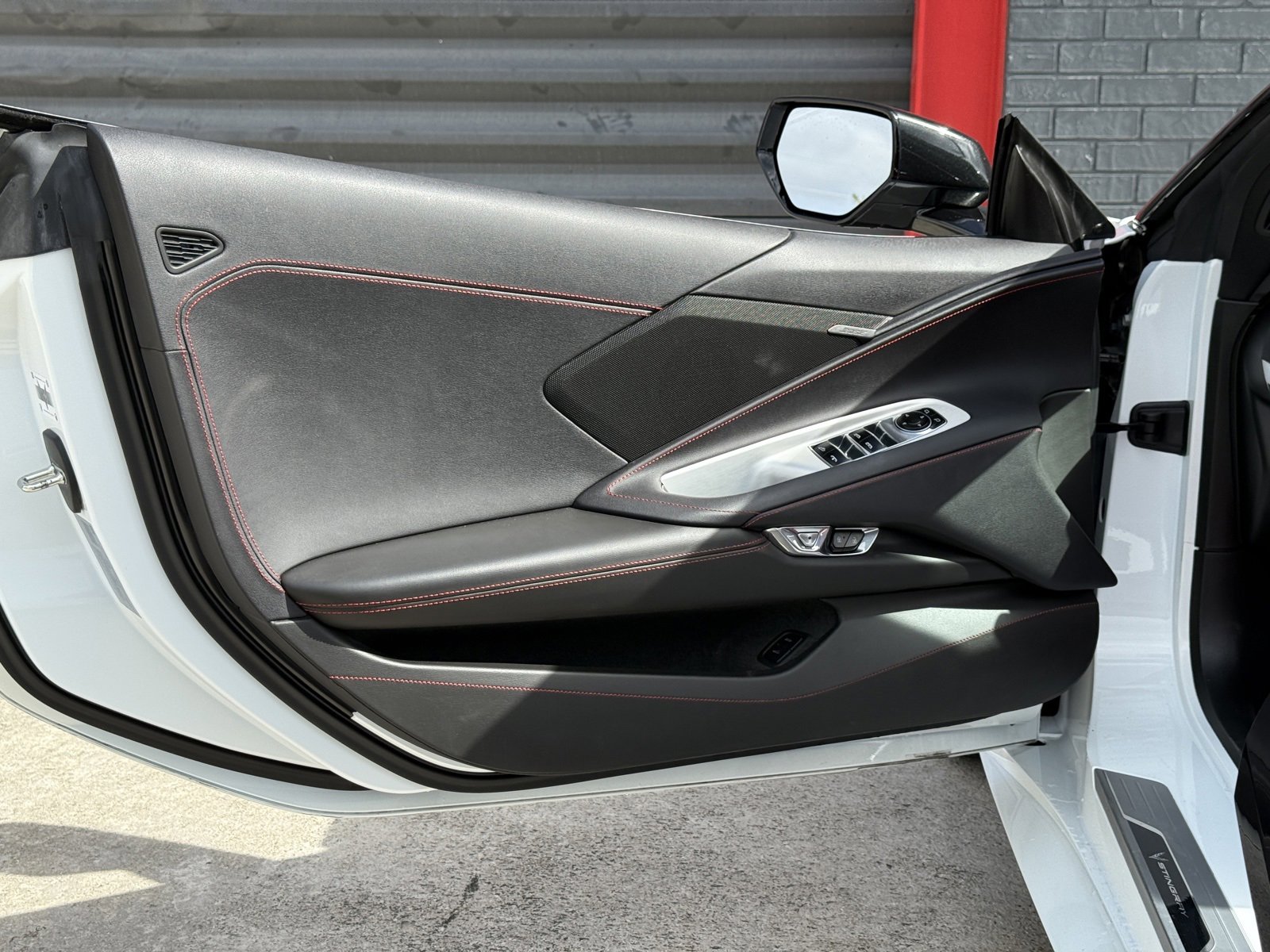 Used 2023 Chevrolet Corvette Stingray Convertible w/ 1LT image 15