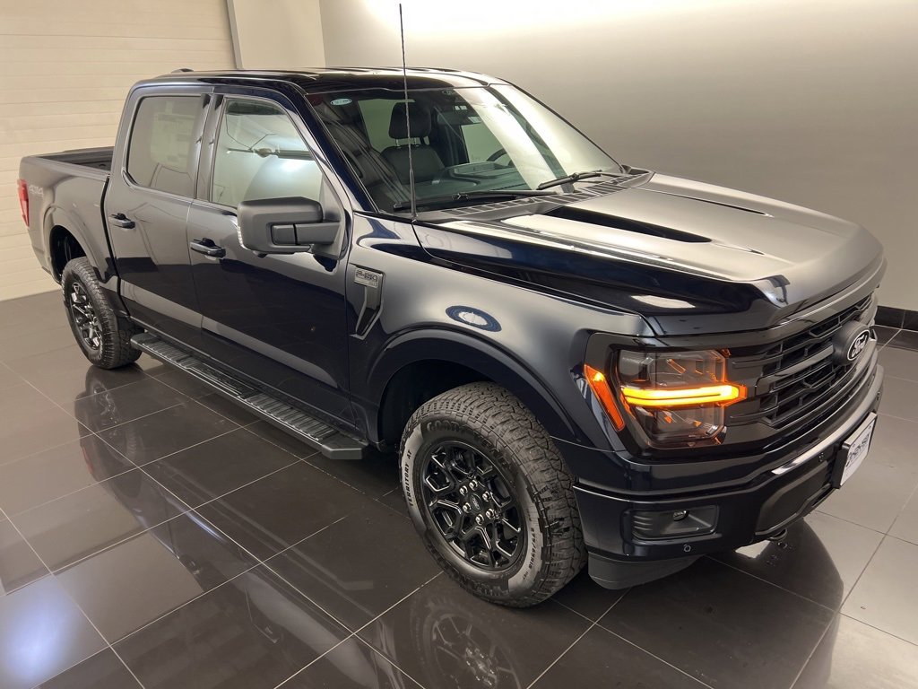 New 2025 Ford F150 XLT w/ Equipment Group 302A MID