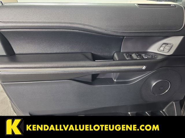 Used 2019 Ford Expedition Max XLT w/ Equipment Group 202A image 12