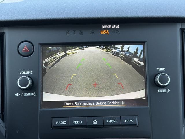 Certified 2025 Subaru Outback AWD/4WD image 32