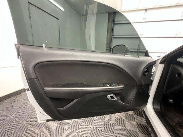 Used 2018 Dodge Challenger SXT w/ Blacktop Package image 11