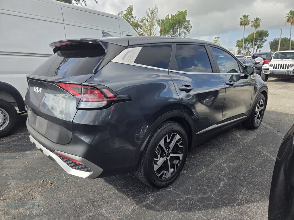 Used 2023 Kia Sportage EX FWD image 5