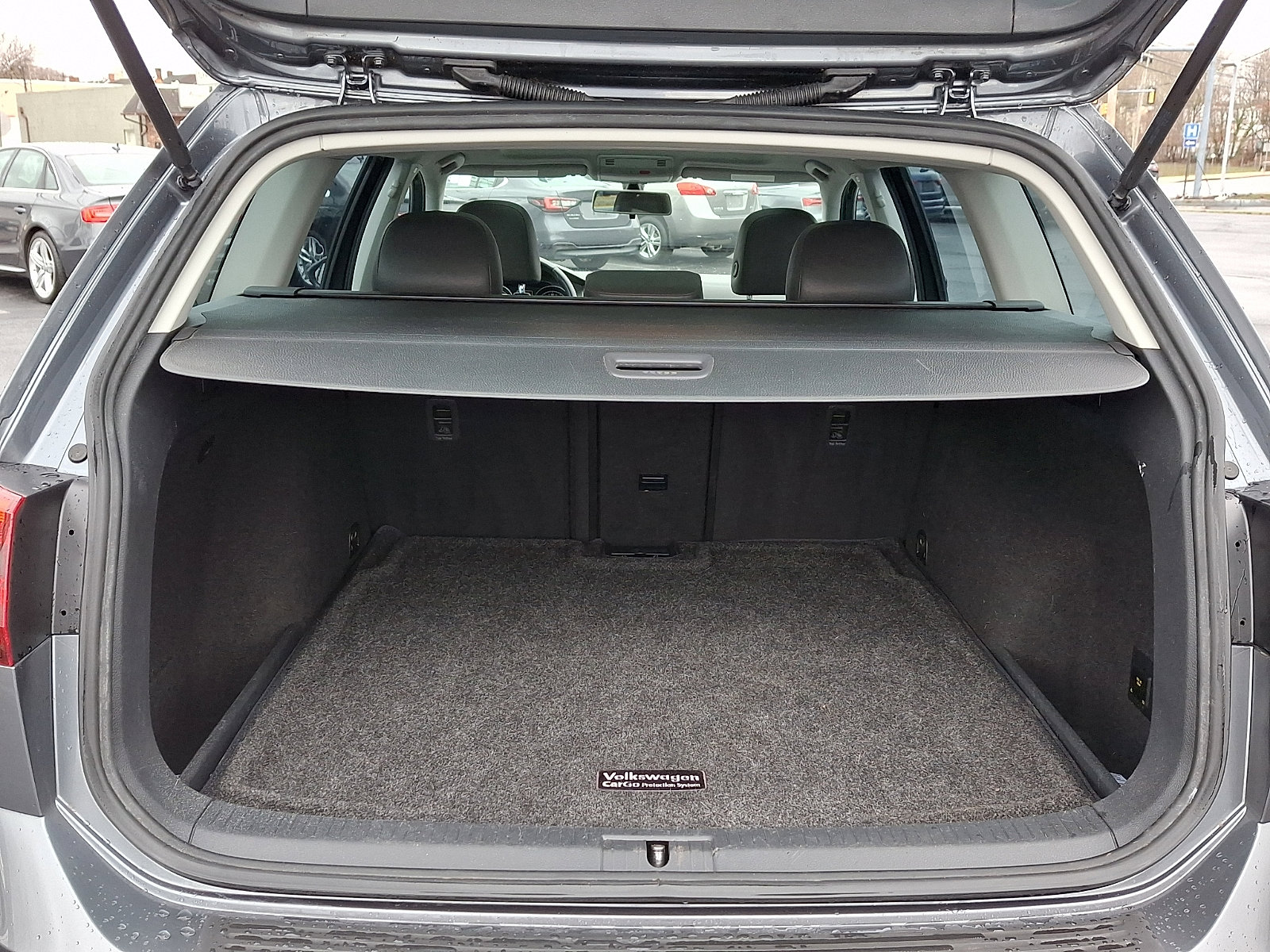 Used 2015 Volkswagen Golf TDI SE image 29