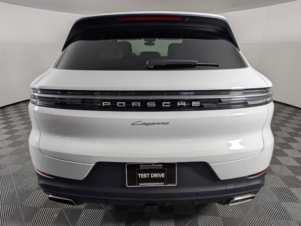 New 2026 Porsche Cayenne image 6
