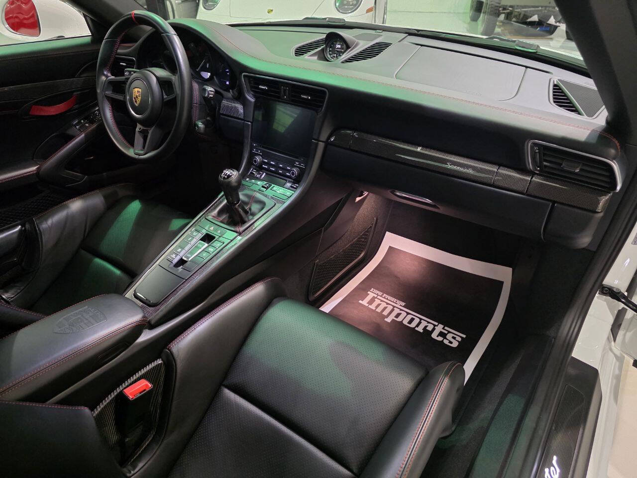 Used 2019 Porsche 911 Speedster RWD image 18
