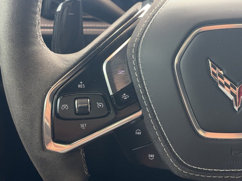 Used 2024 Chevrolet Corvette Z06 RWD image 22