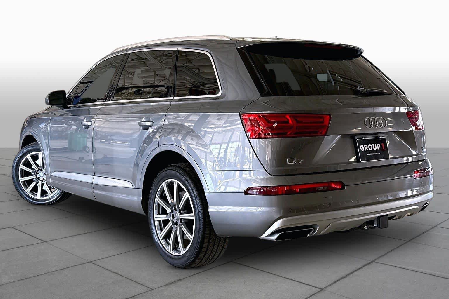 Used 2018 Audi Q7 3.0T Prestige AWD/4WD image 11