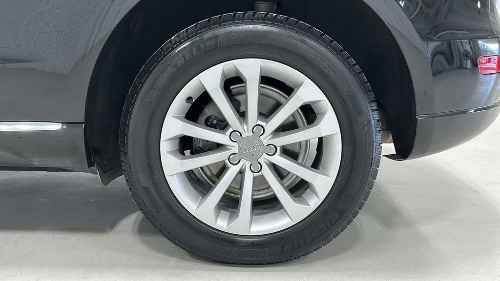 Used 2016 Audi Q5 2.0T Premium Plus w/ Technology Package image 9