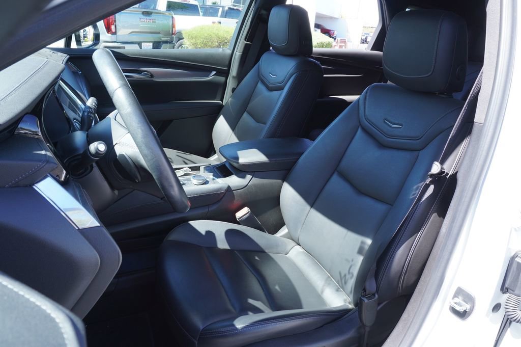 Certified 2023 Cadillac XT5 Luxury image 9