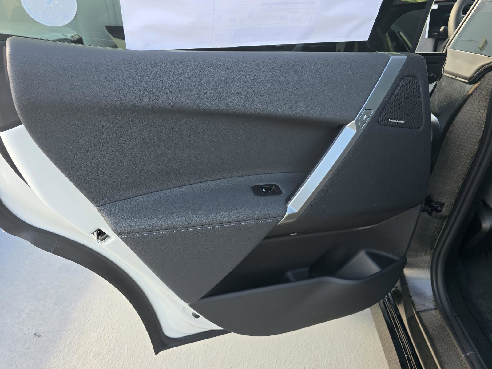 New 2026 BMW iX xDrive60 w/ M Sport Package image 11