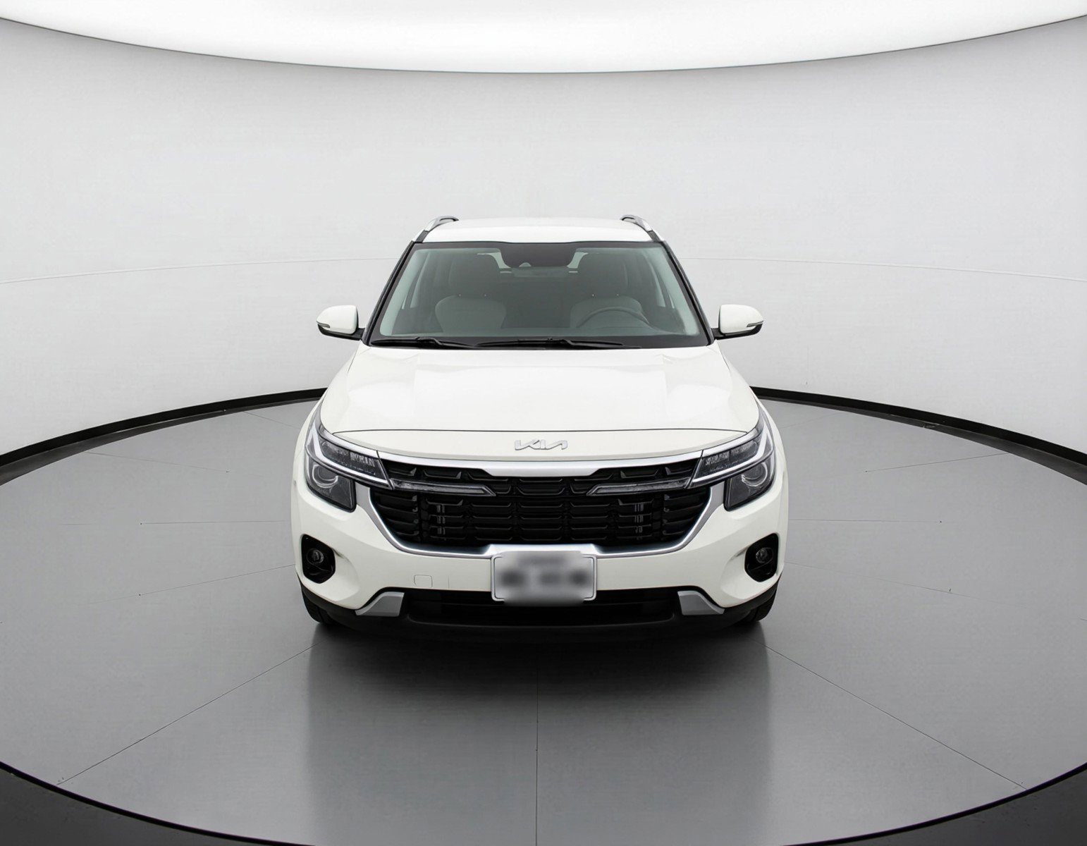 Used 2025 Kia Seltos S image 2