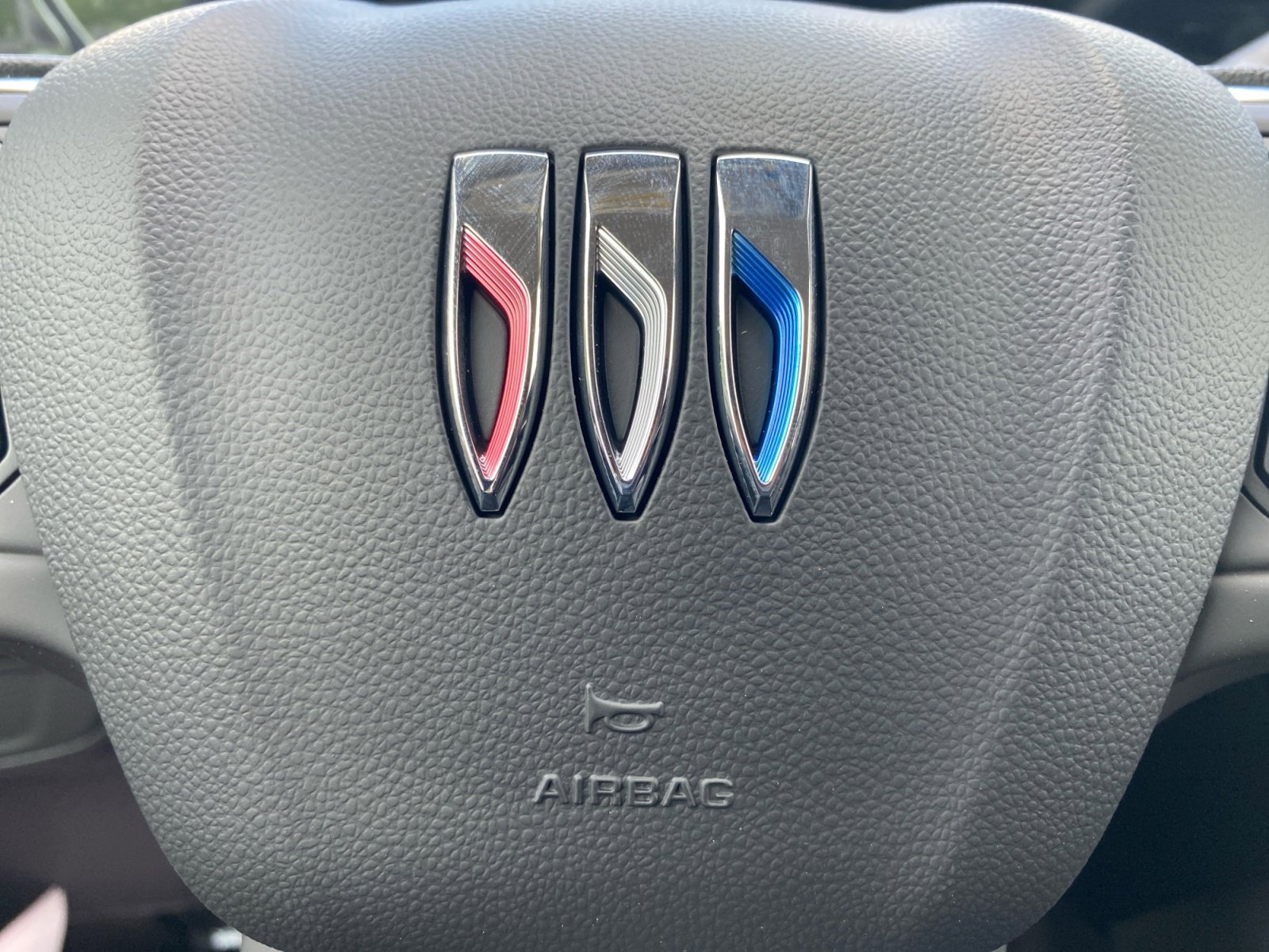 New 2026 Buick Encore GX Sport Touring w/ Advanced Technology Package FWD image 25