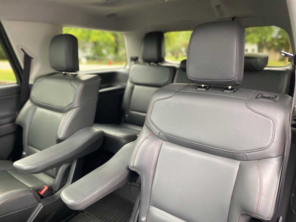 Certified 2025 Ford Expedition Active AWD/4WD image 31