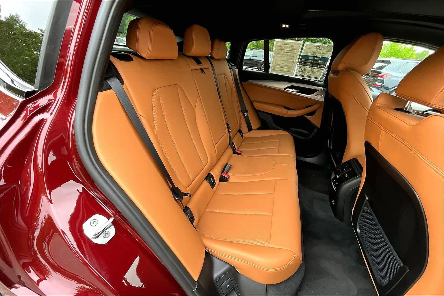 Certified 2025 BMW X4 xDrive30i AWD/4WD image 19