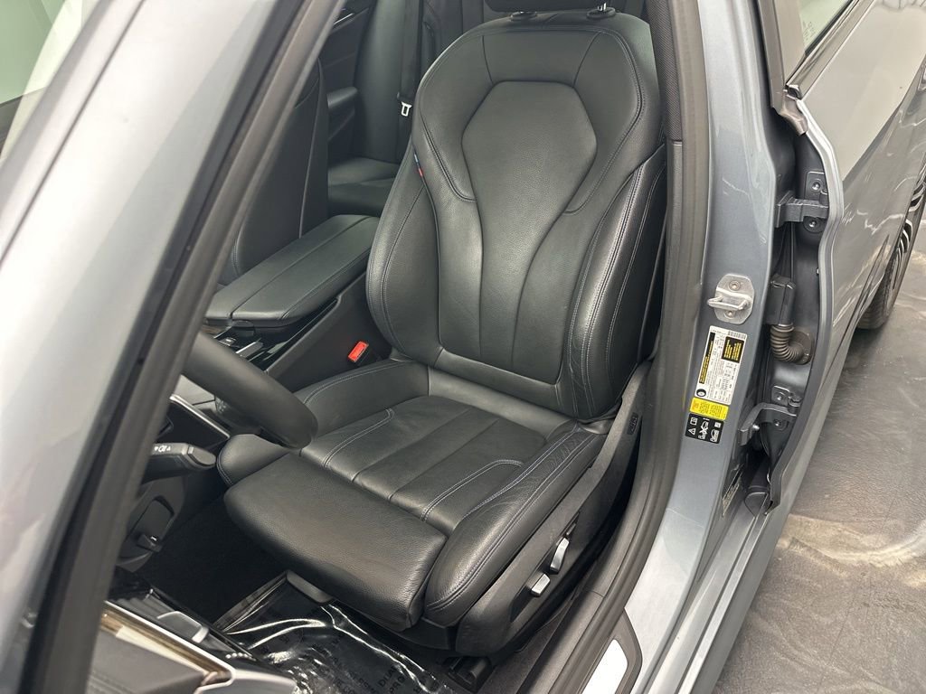 Used 2020 BMW 540i xDrive w/ M Sport Package image 14