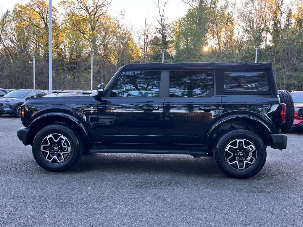 Used 2022 Ford Bronco Outer Banks image 4