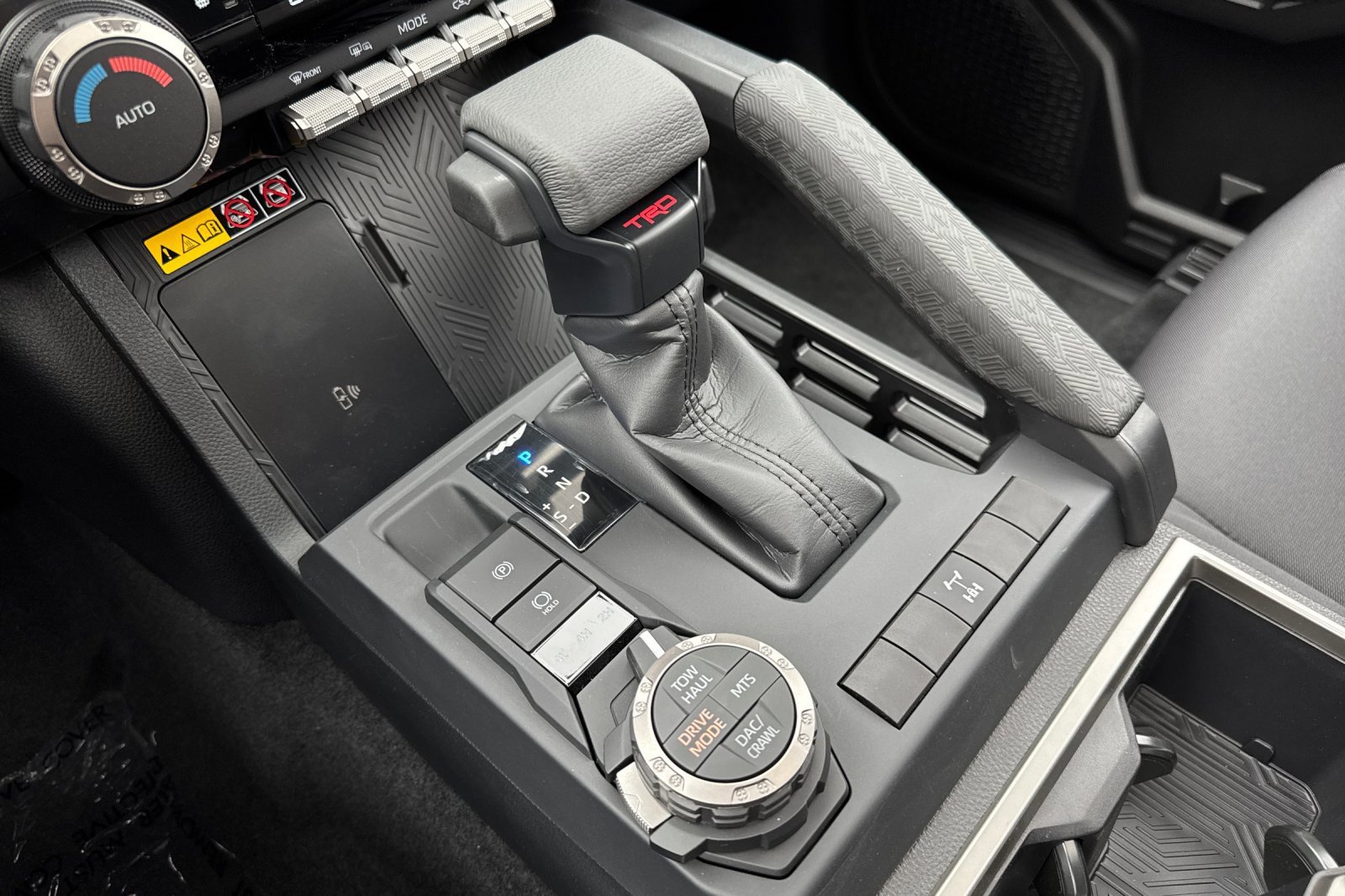 New 2025 Toyota Tacoma TRD Off-Road image 25