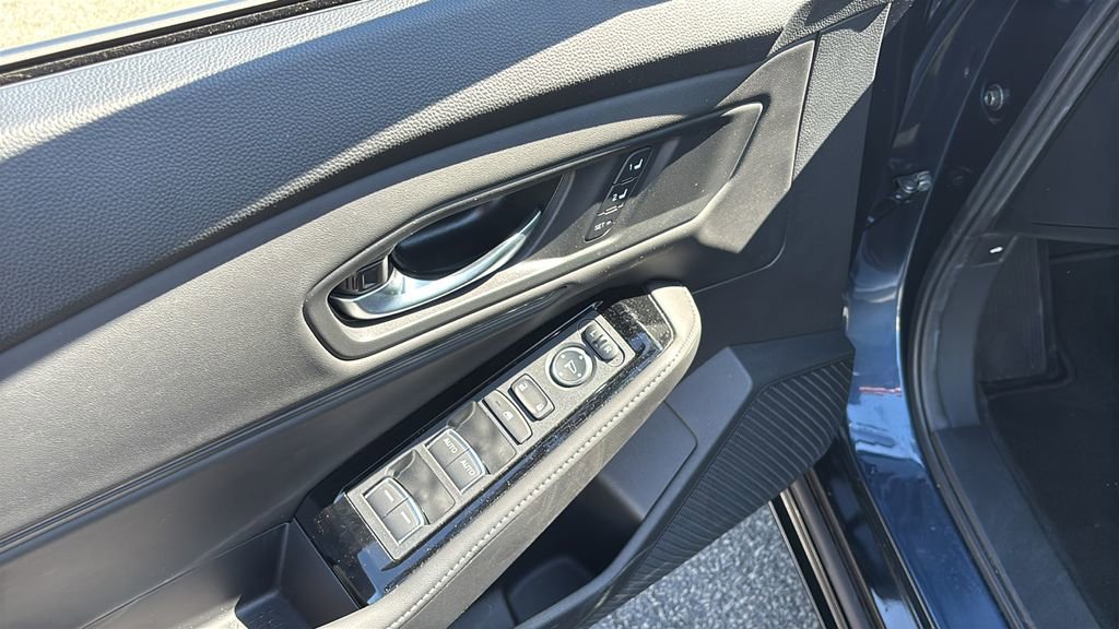 Certified 2025 Honda Accord Touring image 14