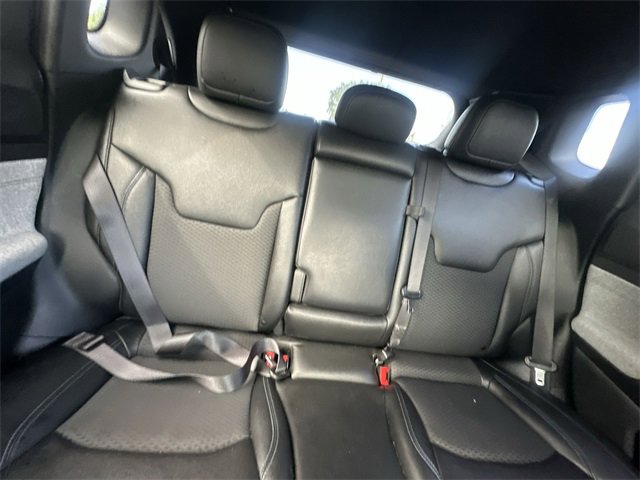 Used 2024 Jeep Compass Latitude image 23