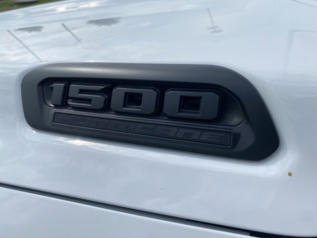 New 2026 RAM 1500 4x4 Crew Cab image 9