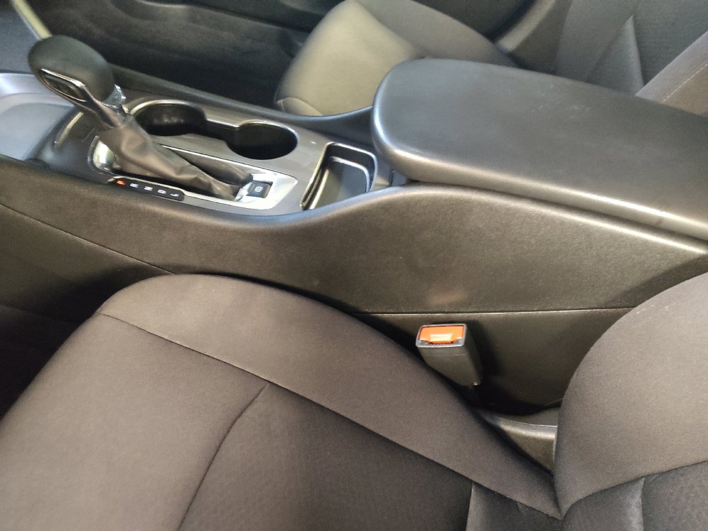 Used 2023 Chevrolet Malibu LS FWD image 26