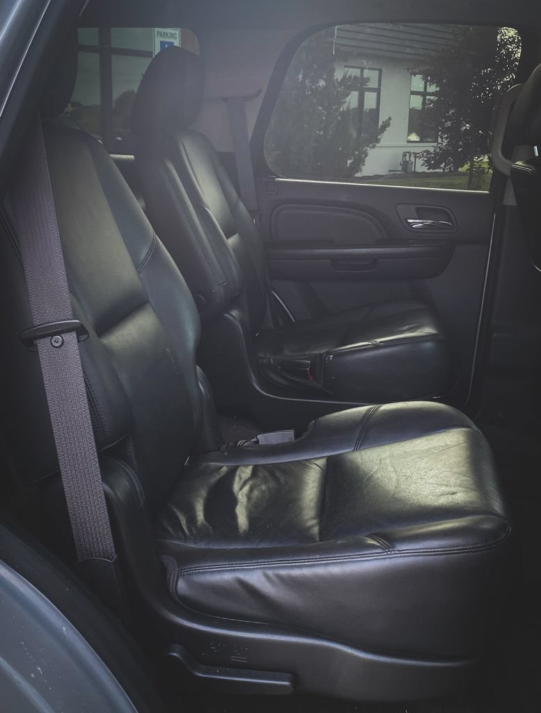 Used 2014 GMC Yukon Denali AWD/4WD image 18