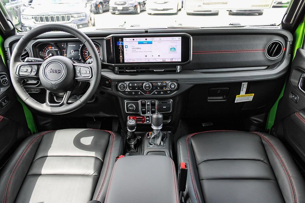 New 2026 Jeep Wrangler Unlimited Rubicon AWD/4WD image 13