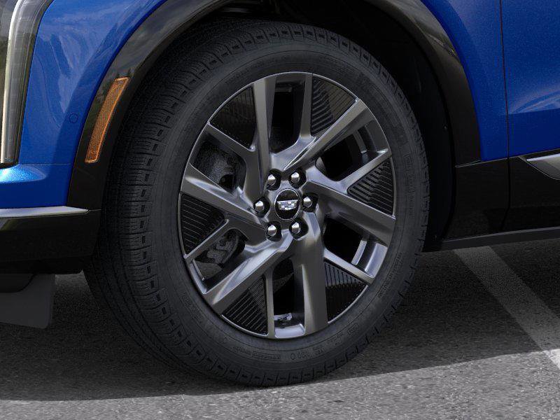 New 2026 Cadillac Optiq Luxury 1 w/ LPO, Floor Liner Package image 10