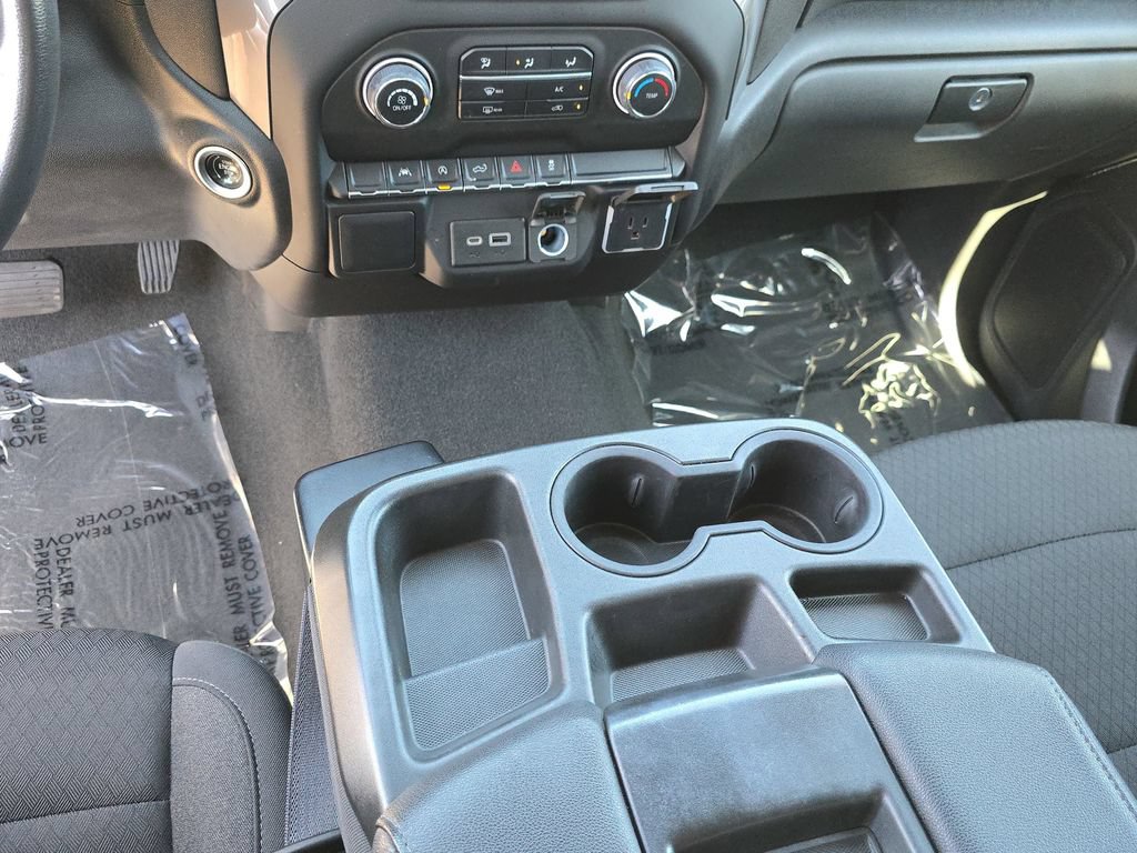 Used 2022 Chevrolet Silverado 1500 Custom AWD/4WD image 30