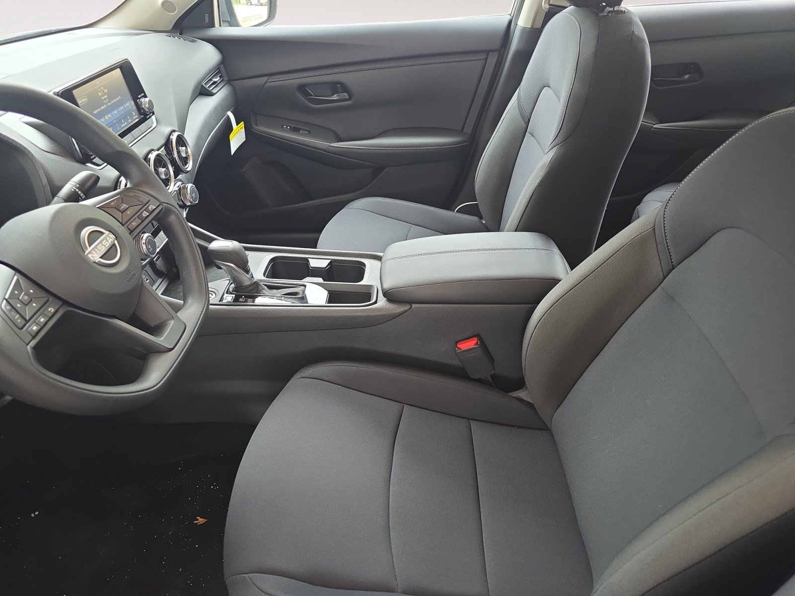 Used 2025 Nissan Sentra S FWD image 21