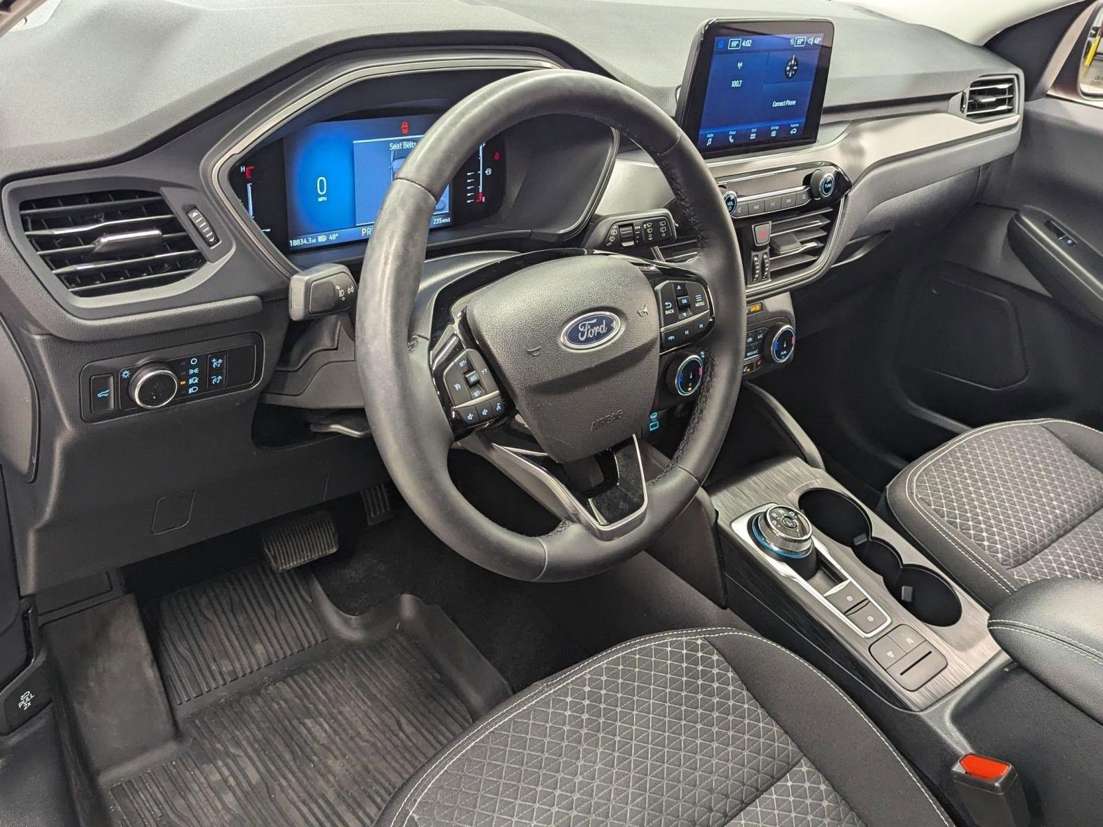 Used 2023 Ford Escape Active image 3