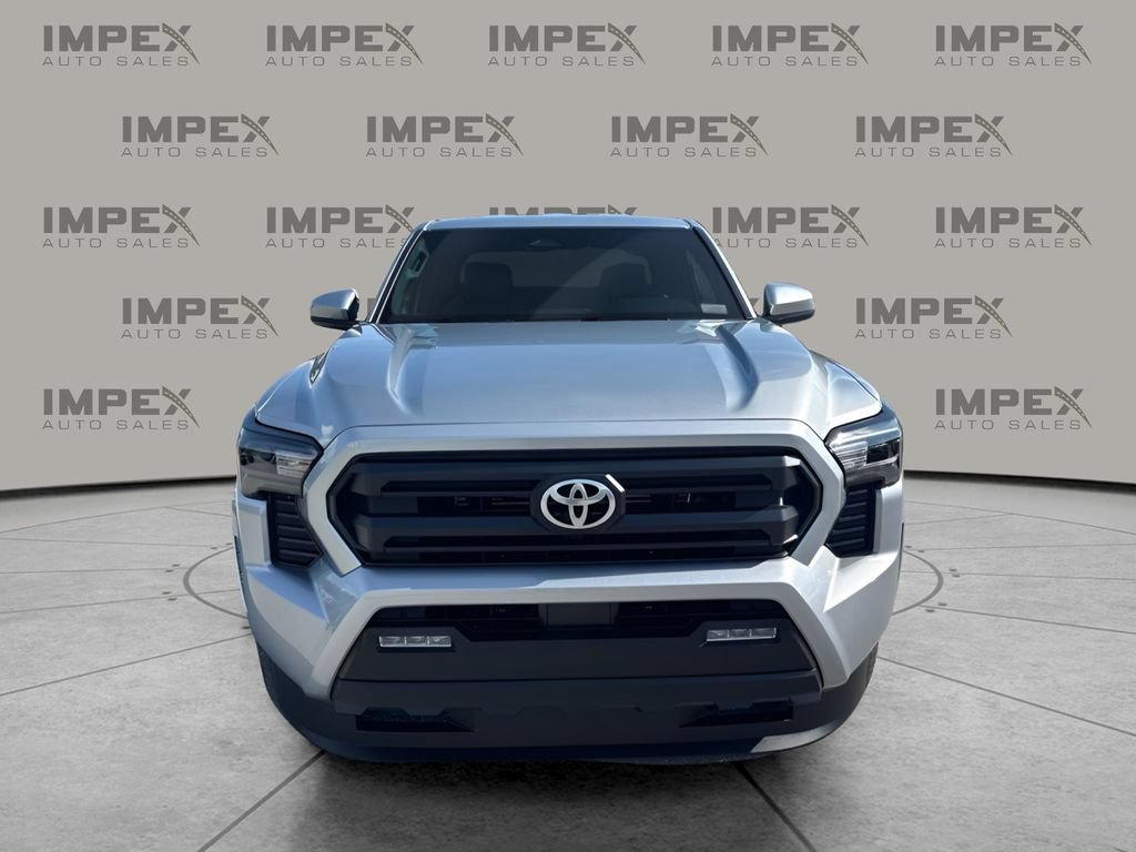 Used 2026 Toyota Tacoma SR5 AWD/4WD image 8