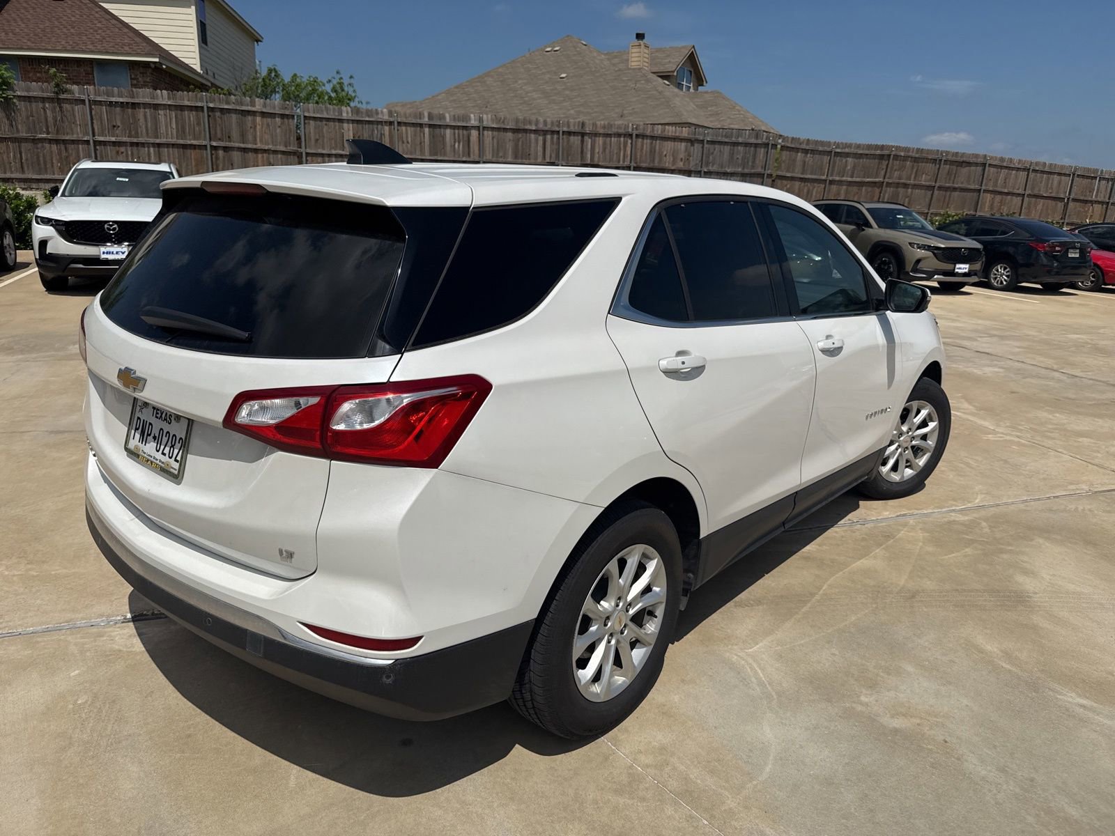 Used 2019 Chevrolet Equinox LT FWD image 10