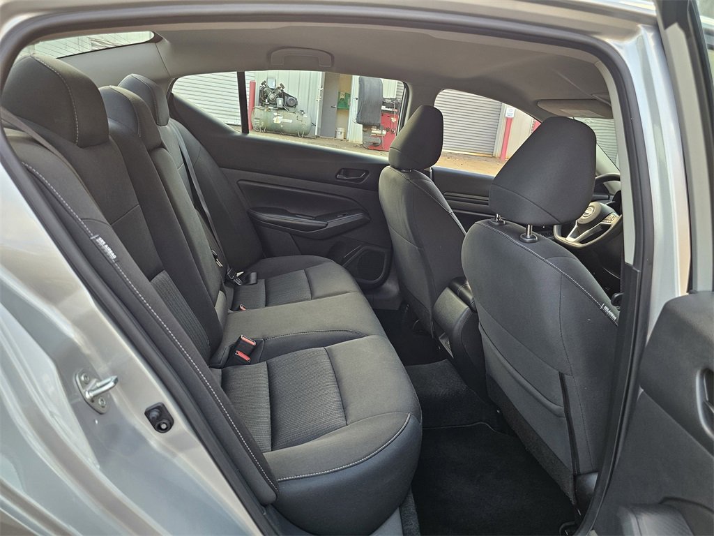 Used 2024 Nissan Altima 2.5 SV image 26