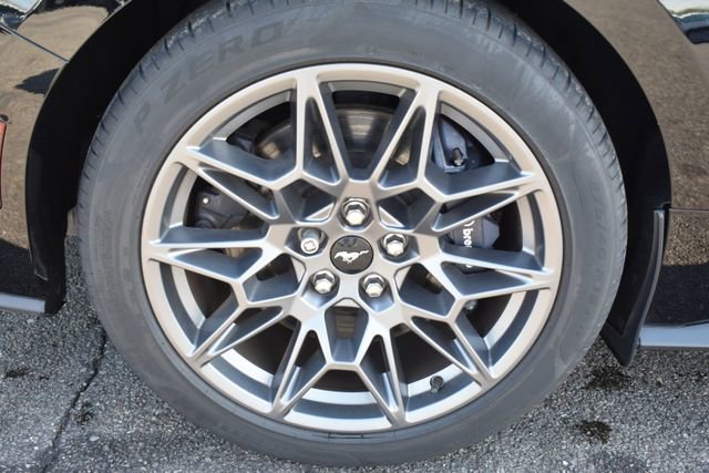 Used 2025 Ford Mustang GT Premium w/ GT Performance Package RWD image 44