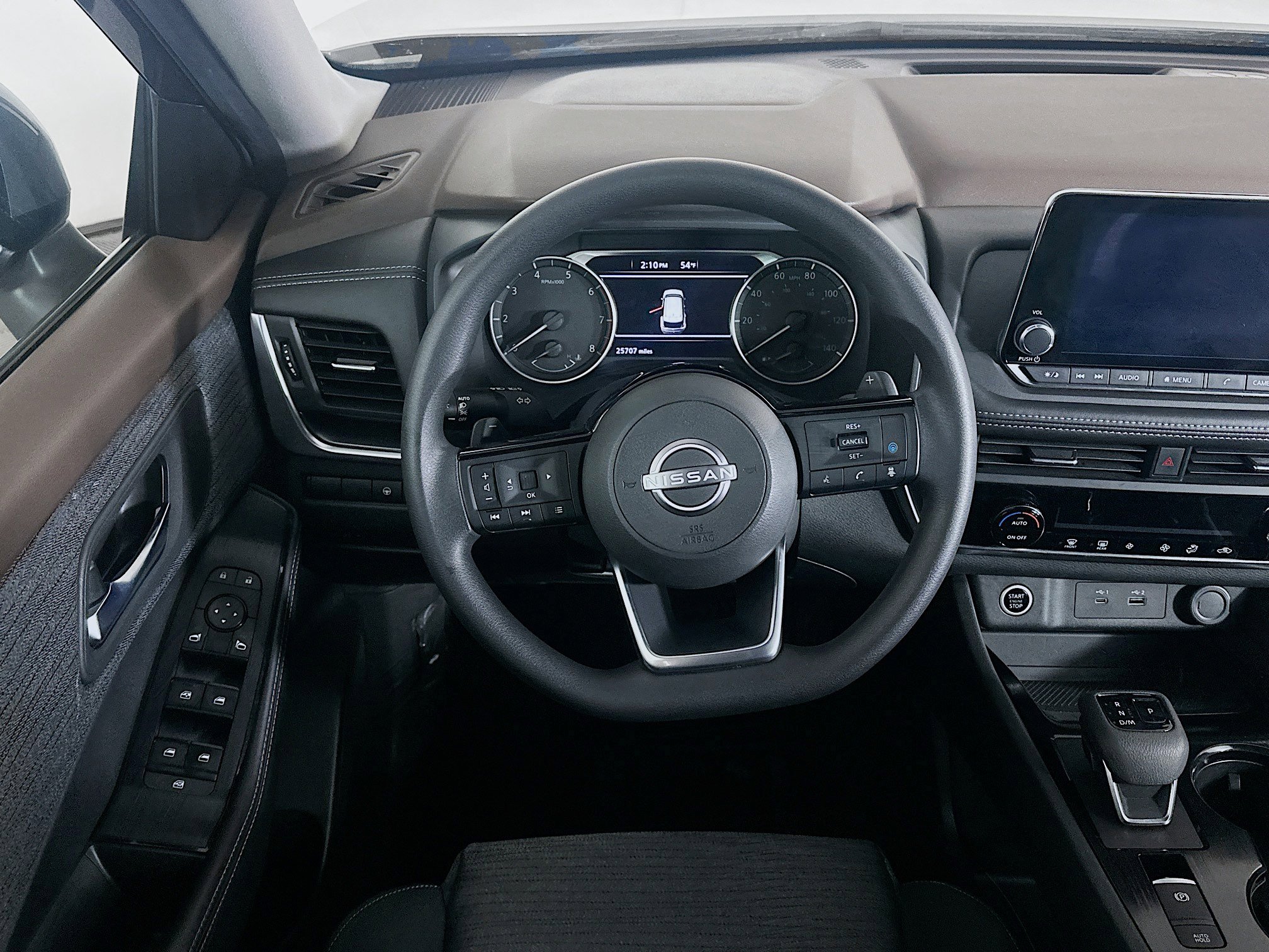 Used 2023 Nissan Rogue SV image 18