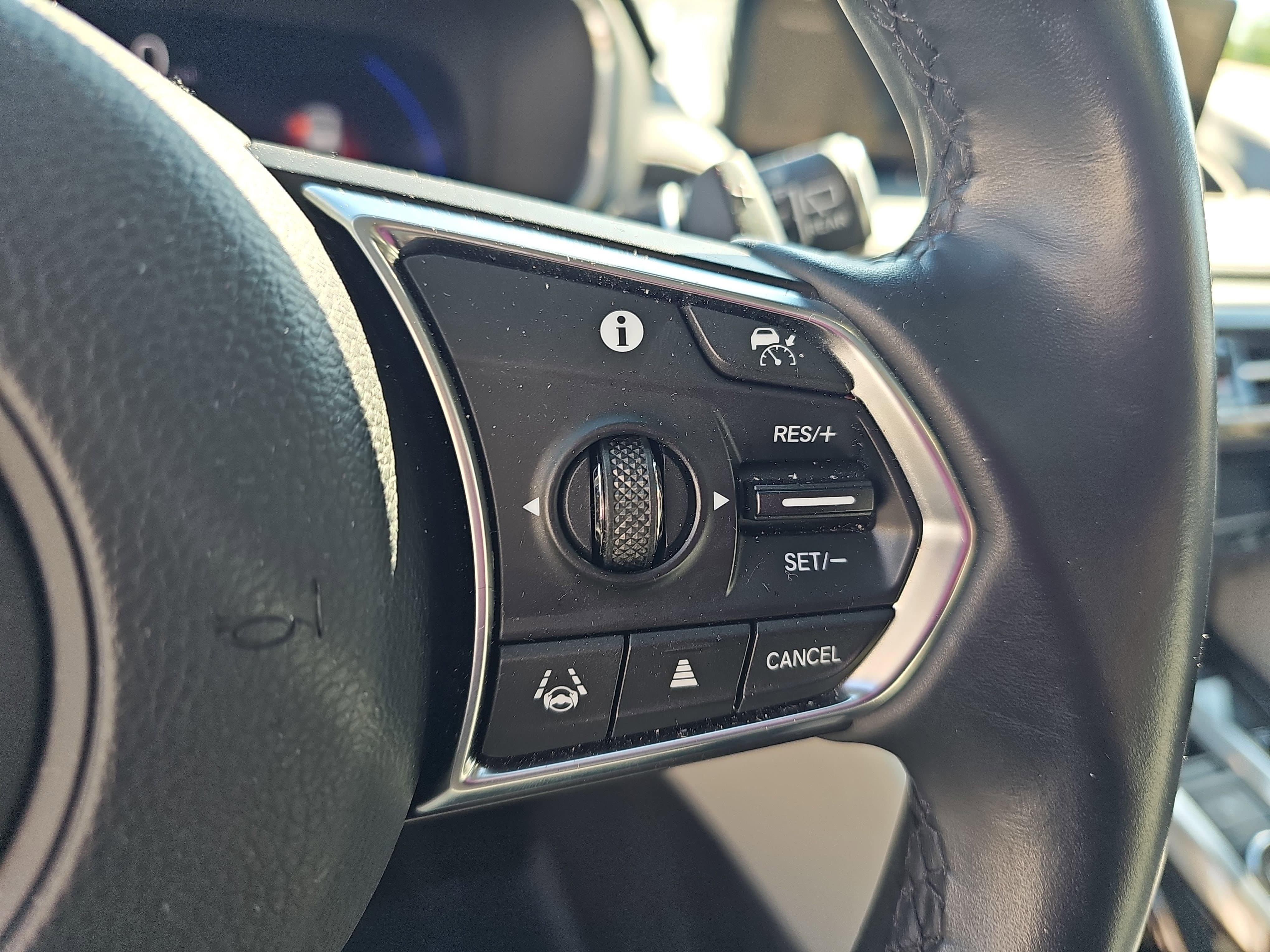 Certified 2023 Acura MDX SH-AWD w/ Technology Package image 18