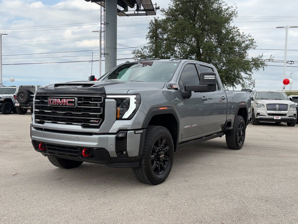Used 2025 GMC Sierra 2500 AT4 w/ AT4 Premium Plus Package AWD/4WD image 7