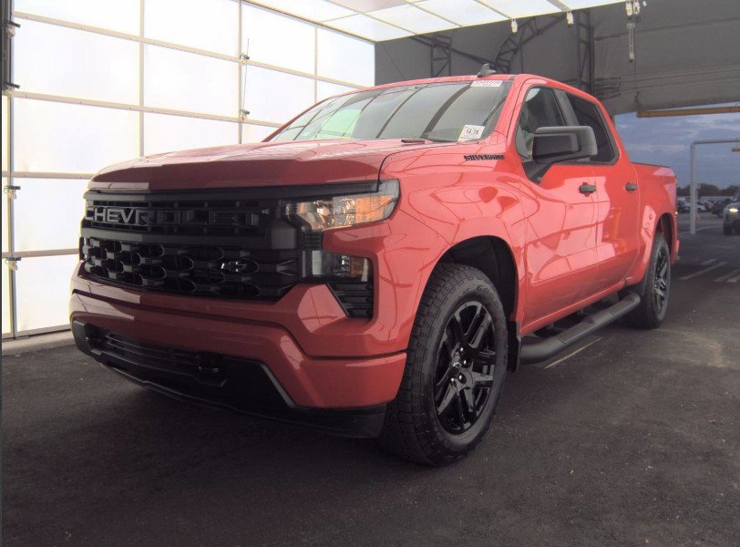 Certified 2025 Chevrolet Silverado 1500 Custom w/ Turbomax Blackout Package RWD image 2