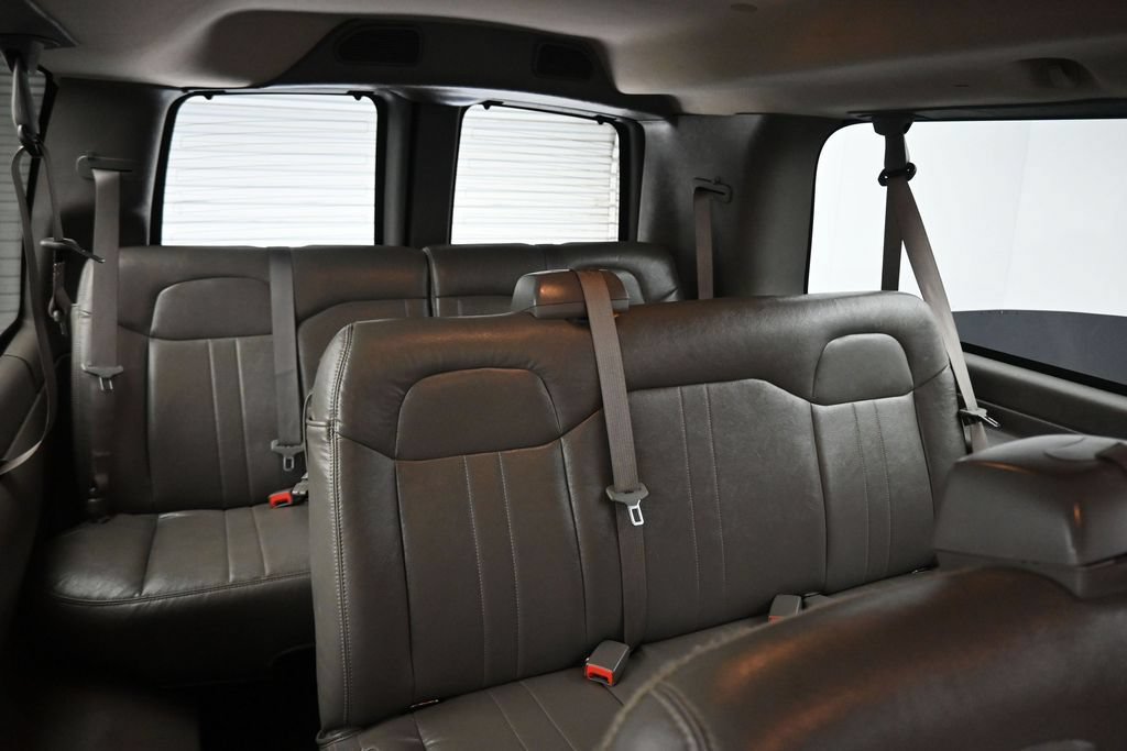 Used 2014 Chevrolet Express 3500 LS RWD image 33