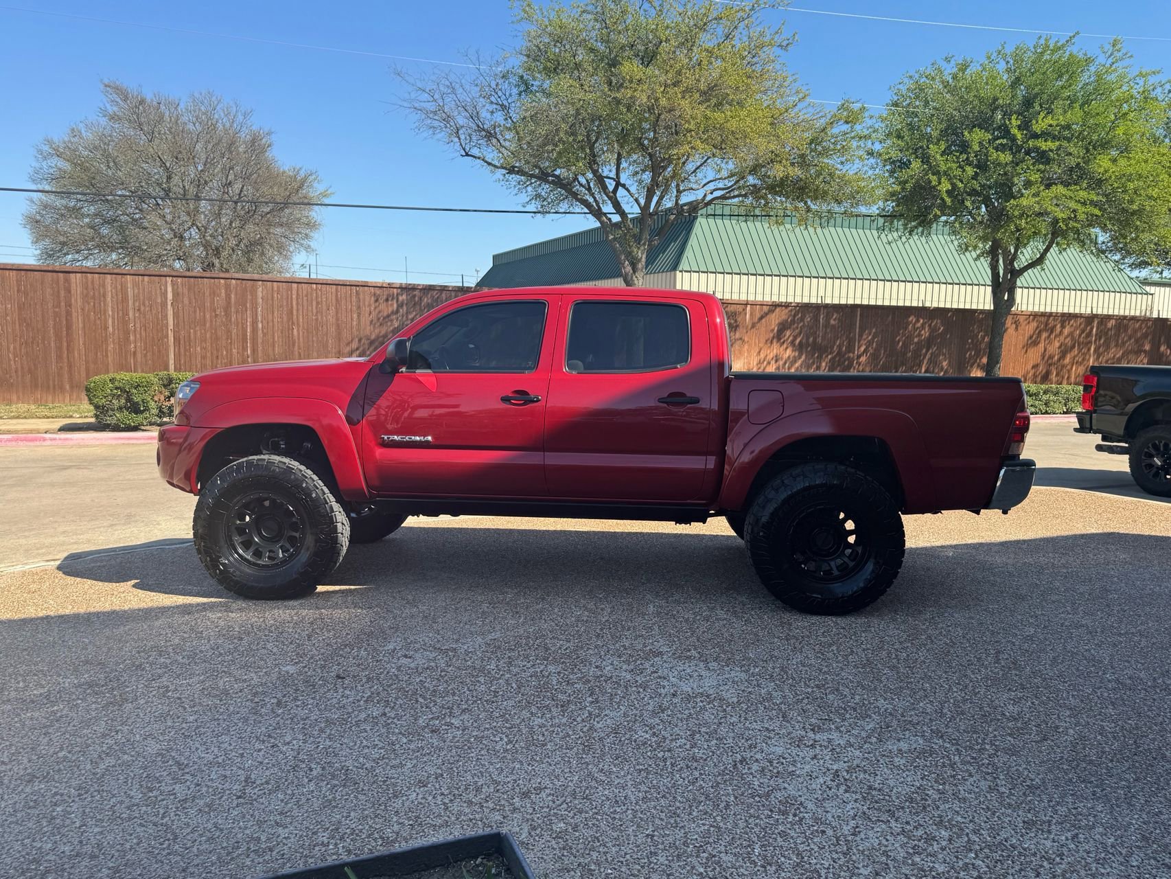 Used 2005 Toyota Tacoma Base V6 image 11